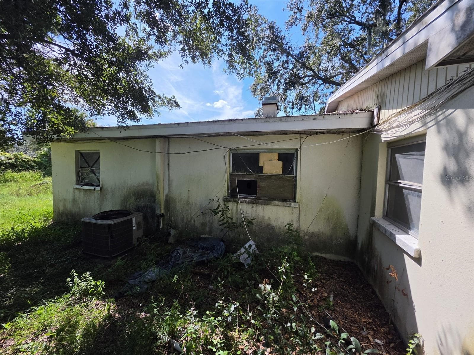 Single Family Residence at 1028 SUNSHINE DR E, LAKELAND, photo 22 of 24