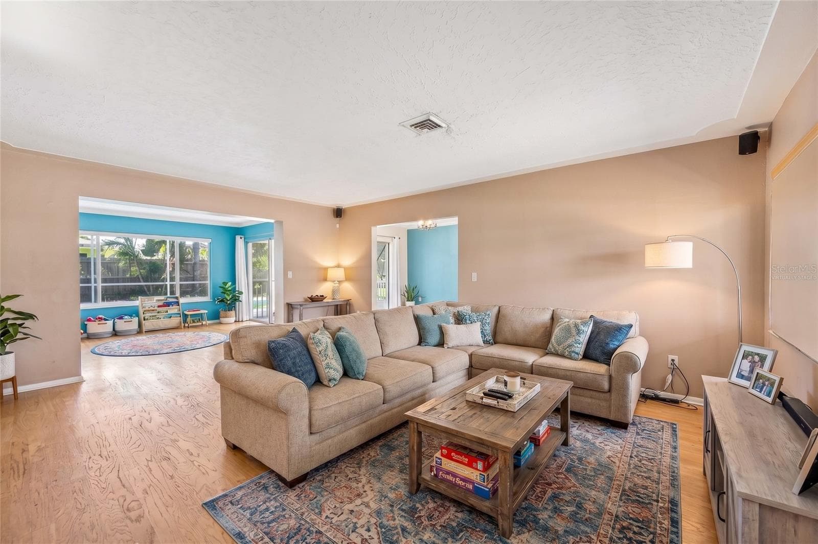 Virtually Staged - 2400 S BRINK AVE, SARASOTA