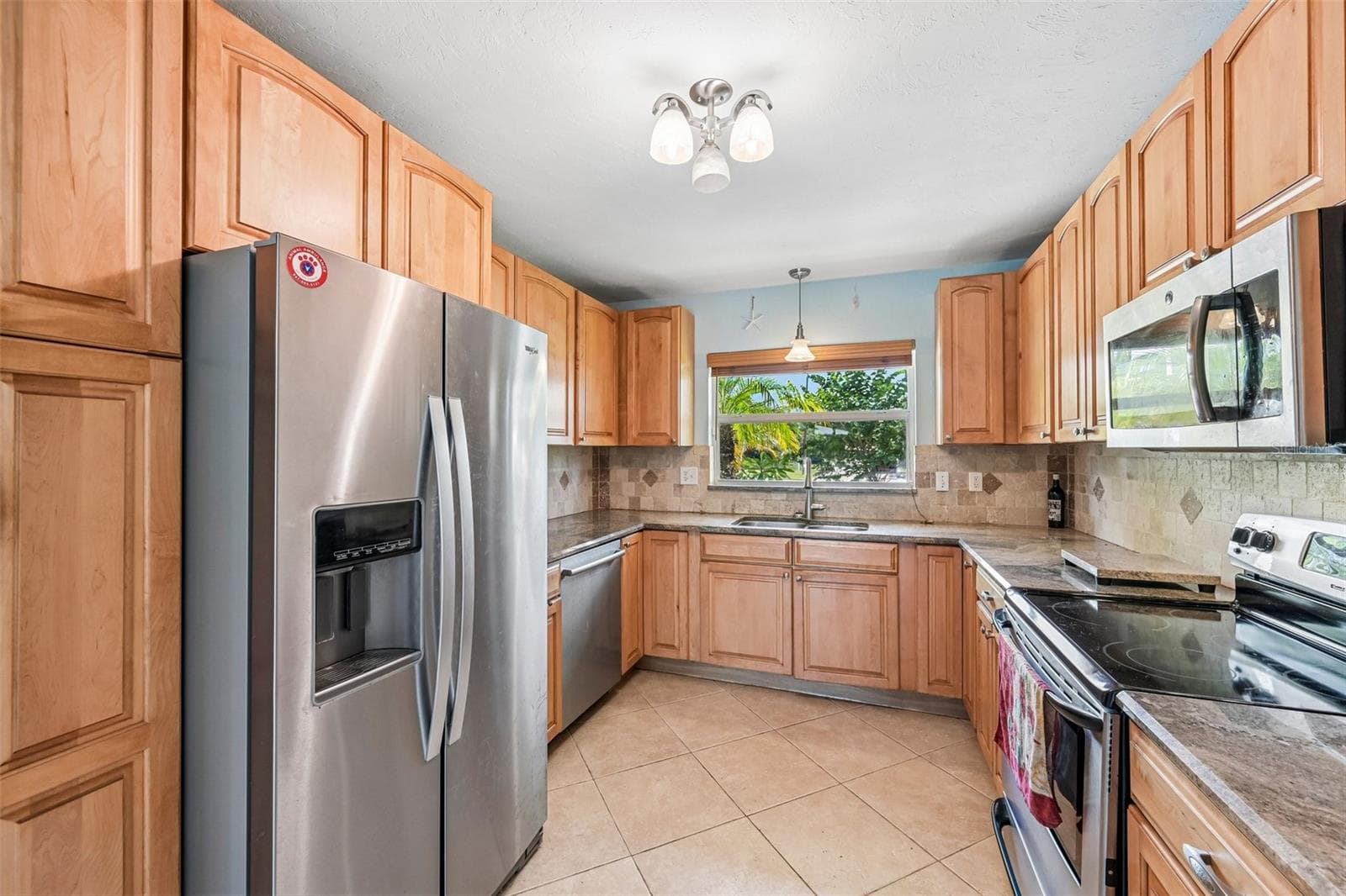 Single Family Residence at 2400 S BRINK AVE, SARASOTA, photo 7 of 37