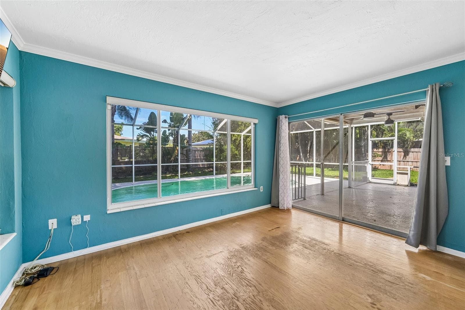 Single Family Residence at 2400 S BRINK AVE, SARASOTA, photo 17 of 37
