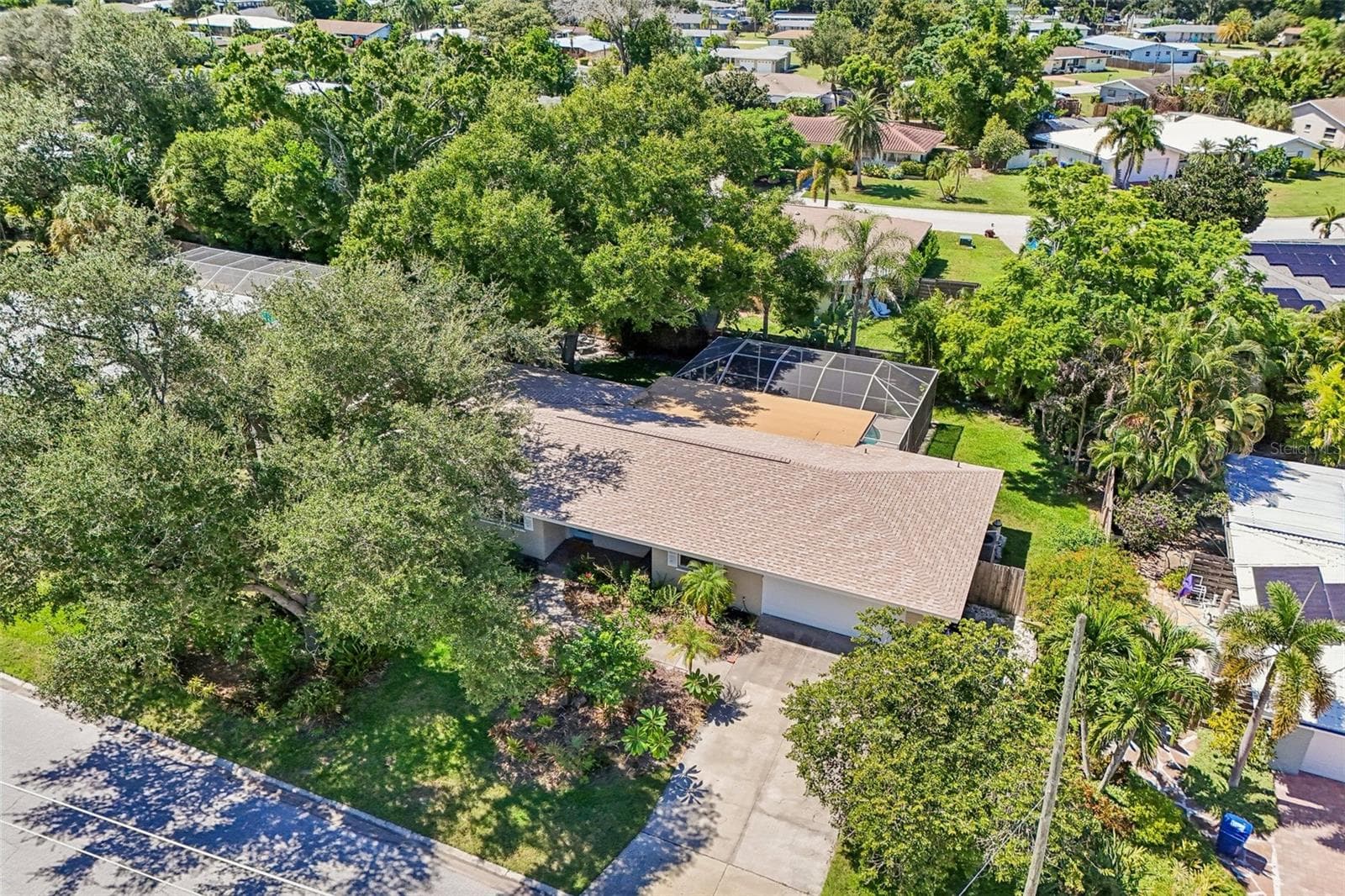 Single Family Residence at 2400 S BRINK AVE, SARASOTA, photo 34 of 37