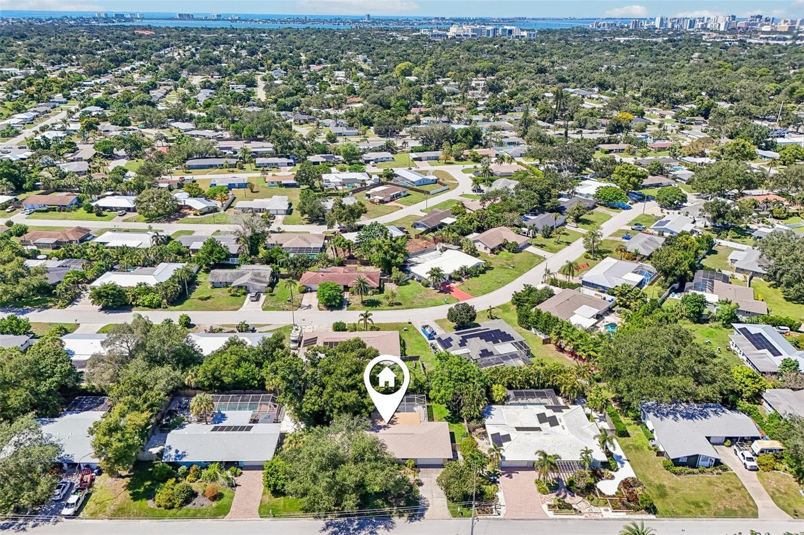 Single Family Residence at 2400 S BRINK AVE, SARASOTA, photo 35 of 37