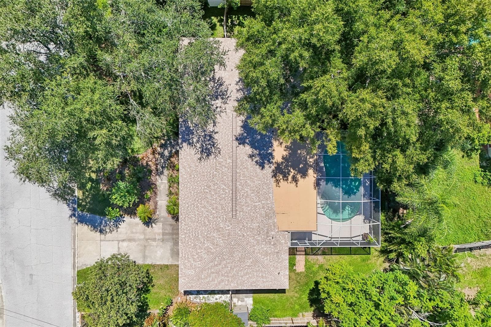 Single Family Residence at 2400 S BRINK AVE, SARASOTA, photo 36 of 37