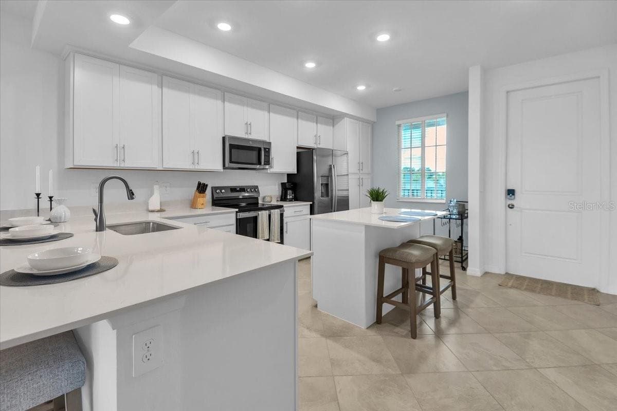Condominium at 19110 SCALLOP LOOP #205, BRADENTON, photo 18 of 42