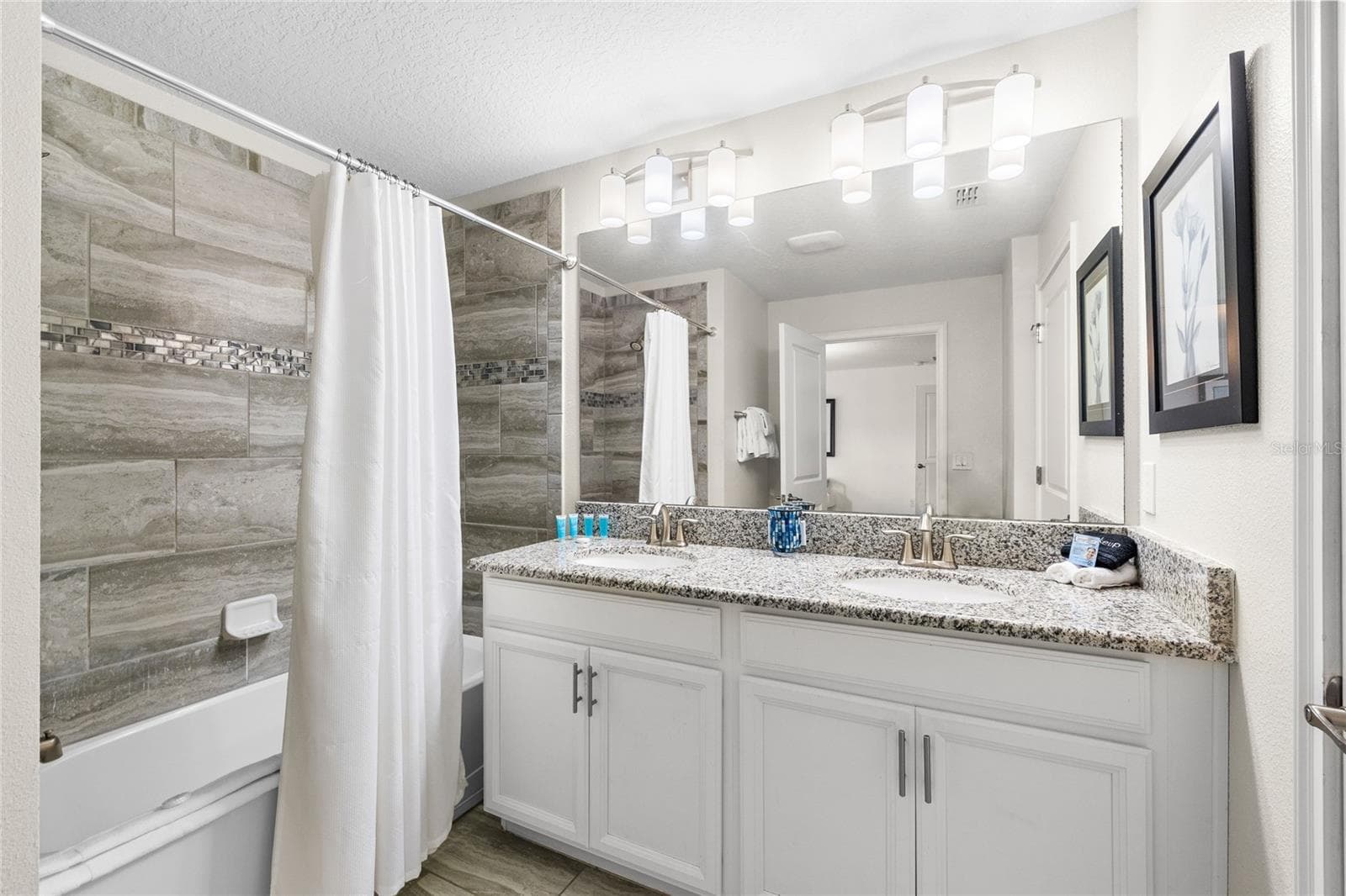Townhouse at 3054 GATSBY ST, KISSIMMEE, photo 16 of 52