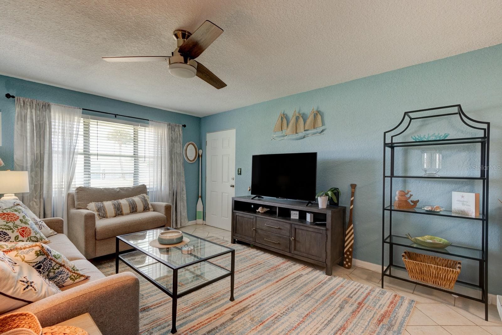 Single Family Residence at 14 TROPICAL DR, ORMOND BEACH, photo 10 of 38