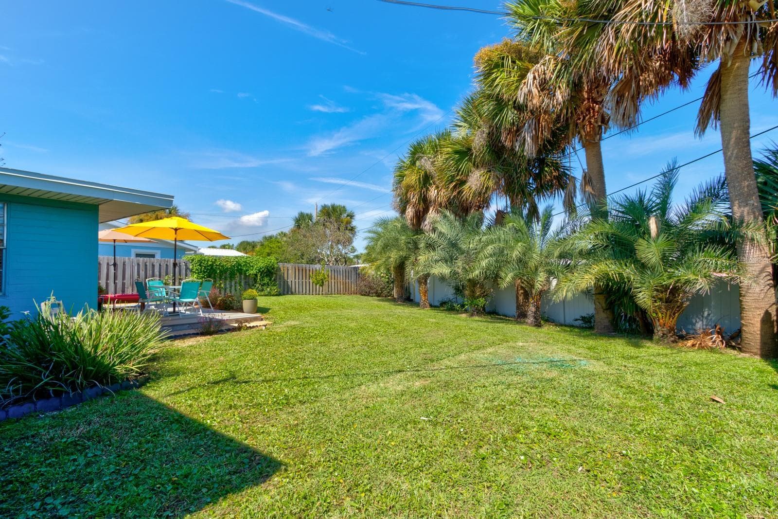 Single Family Residence at 14 TROPICAL DR, ORMOND BEACH, photo 20 of 38