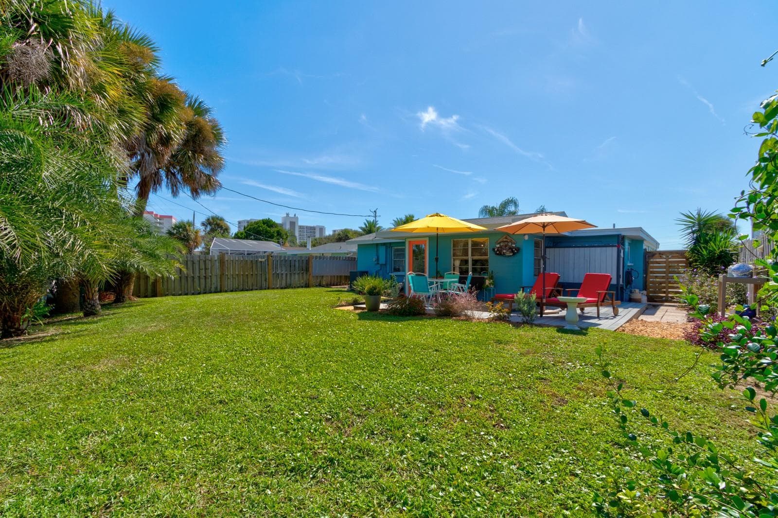 Single Family Residence at 14 TROPICAL DR, ORMOND BEACH, photo 23 of 38