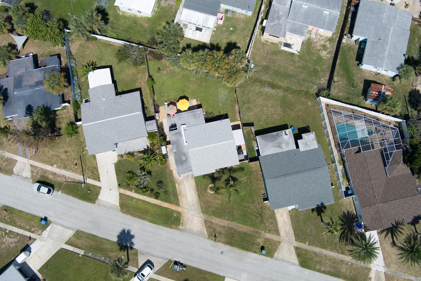 Single Family Residence at 14 TROPICAL DR, ORMOND BEACH, photo 30 of 38