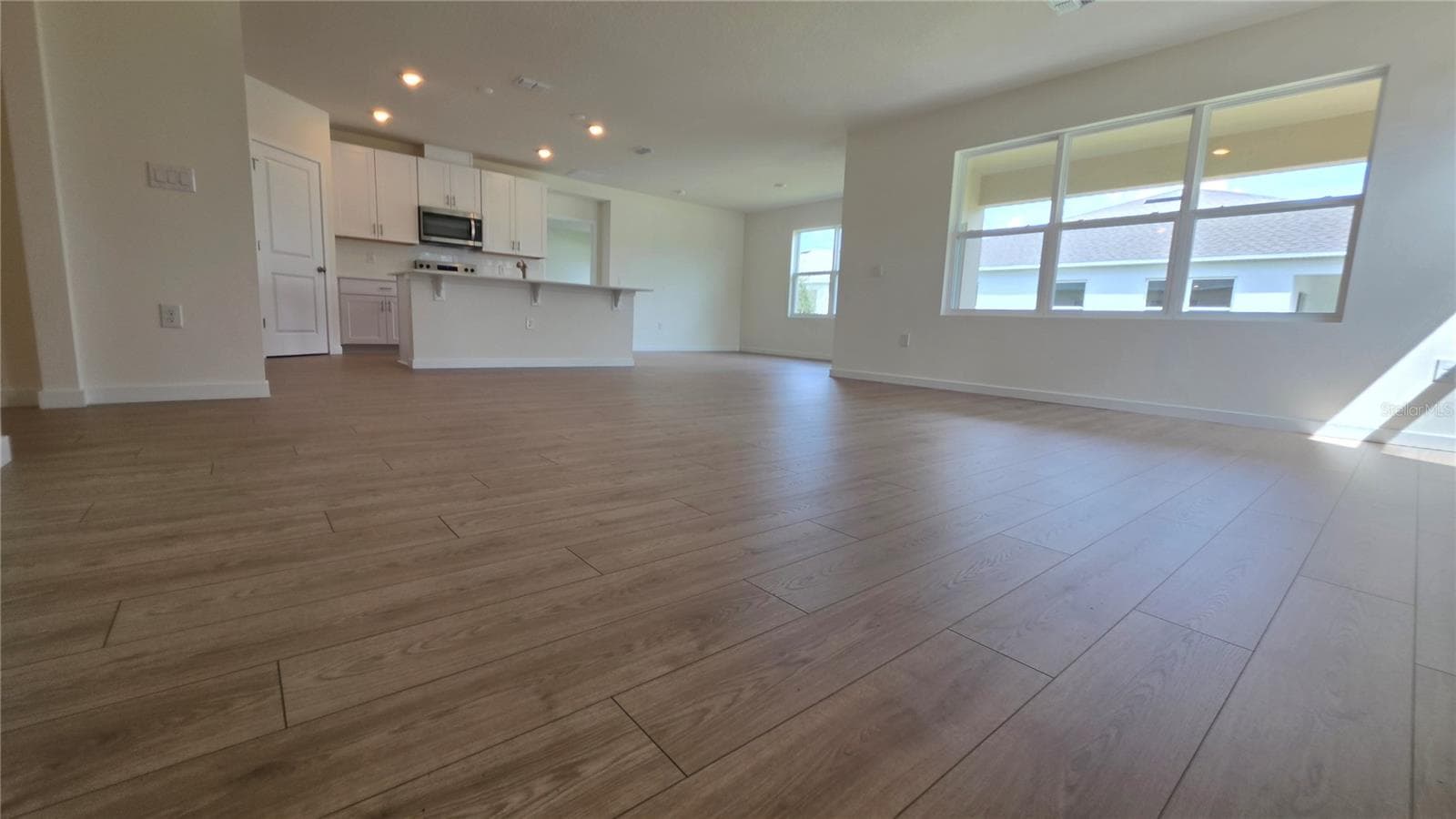 Single Family Residence at 894 BRITTON LOOP, ST CLOUD, photo 6 of 32