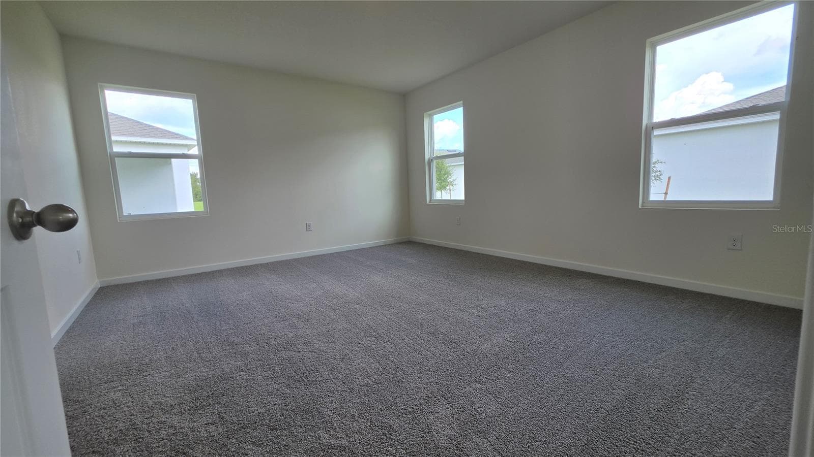 Single Family Residence at 894 BRITTON LOOP, ST CLOUD, photo 8 of 32