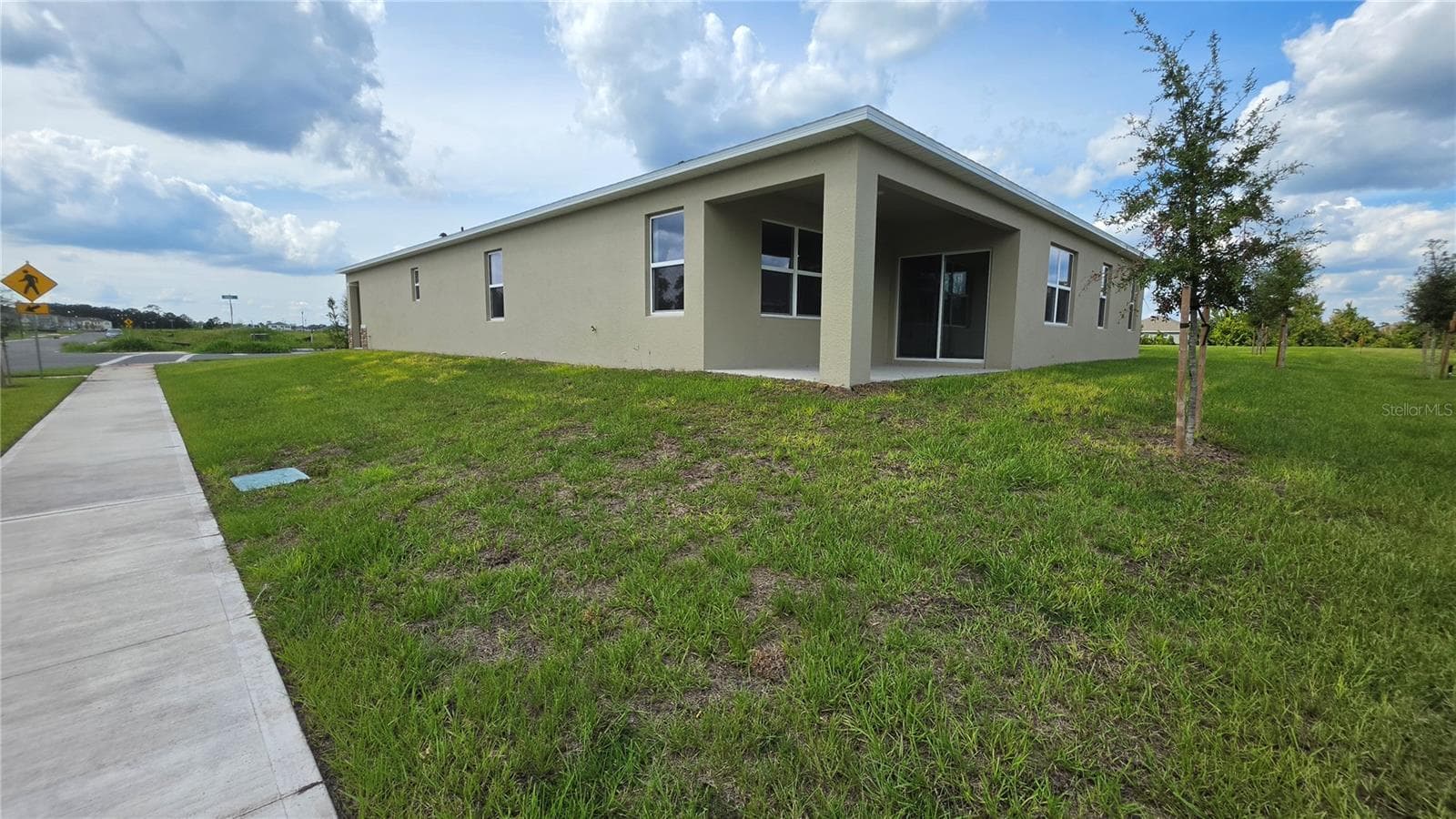 Single Family Residence at 894 BRITTON LOOP, ST CLOUD, photo 11 of 32