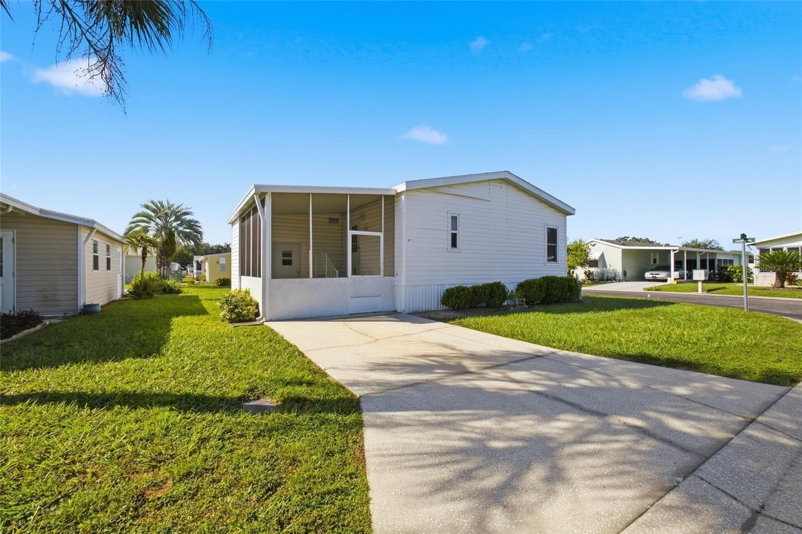 Manufactured Home at 34900 HAPPINESS WAY, ZEPHYRHILLS, photo 2 of 30