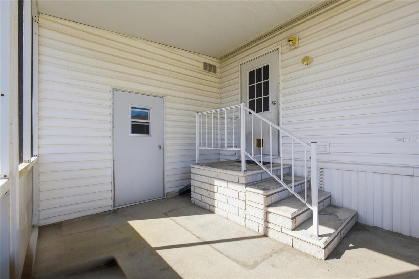 Manufactured Home at 34900 HAPPINESS WAY, ZEPHYRHILLS, photo 18 of 30
