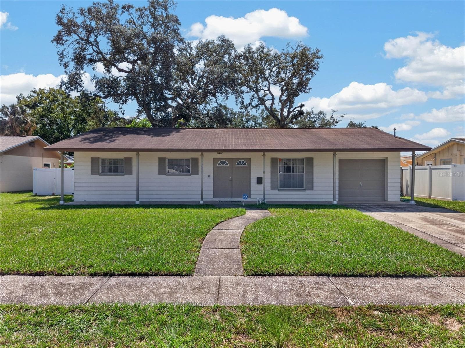 Single Family Residence at 3312 W BURKE ST, TAMPA, photo 3 of 76
