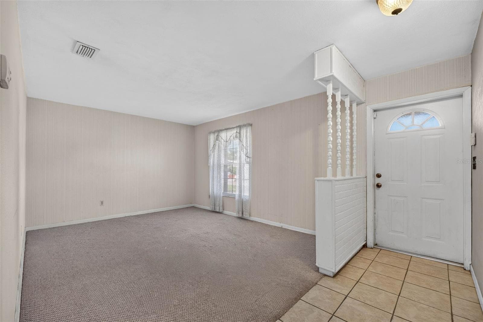 Single Family Residence at 3312 W BURKE ST, TAMPA, photo 8 of 76