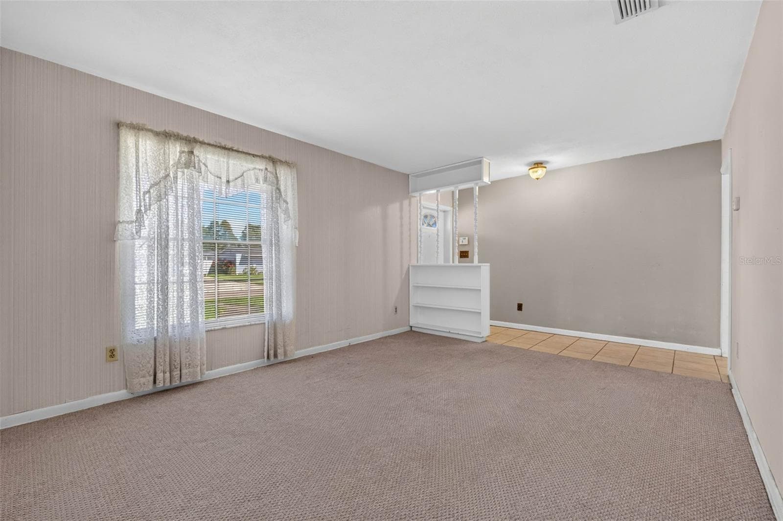 Single Family Residence at 3312 W BURKE ST, TAMPA, photo 10 of 76