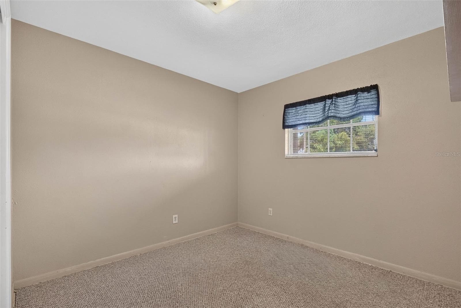 Single Family Residence at 3312 W BURKE ST, TAMPA, photo 38 of 76