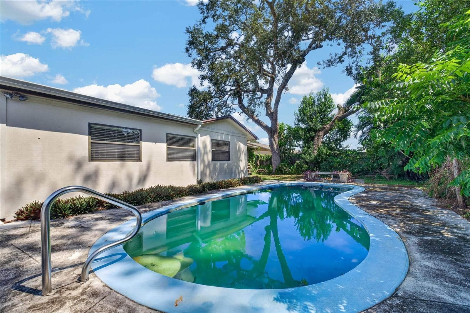 Single Family Residence at 3312 W BURKE ST, TAMPA, photo 55 of 76