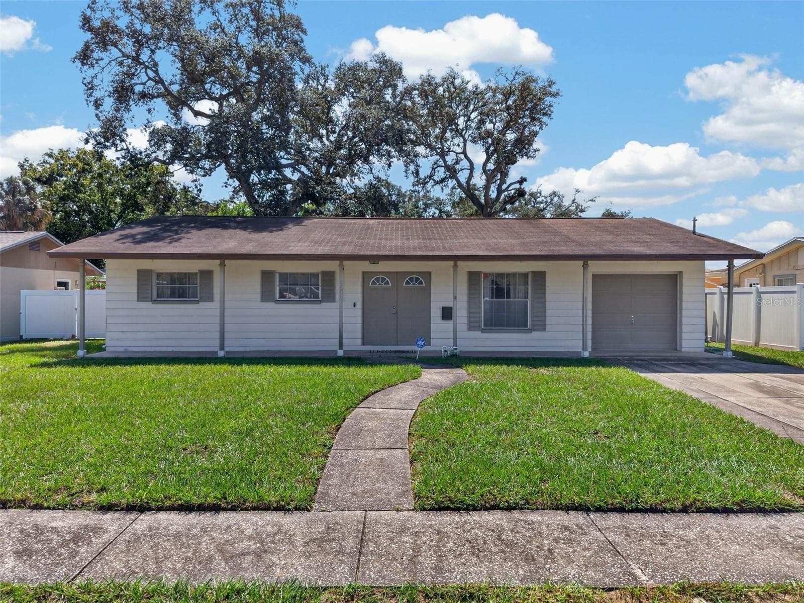 Single Family Residence at 3312 W BURKE ST, TAMPA, photo 58 of 76