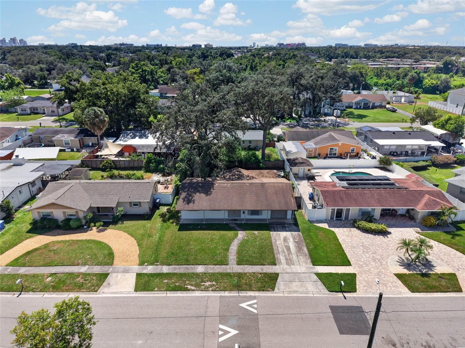 Single Family Residence at 3312 W BURKE ST, TAMPA, photo 61 of 76