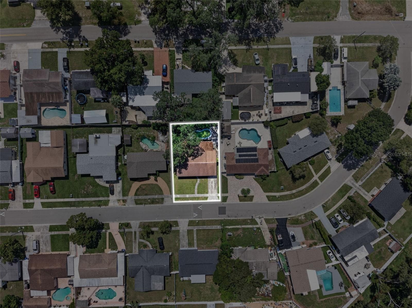 Single Family Residence at 3312 W BURKE ST, TAMPA, photo 71 of 76