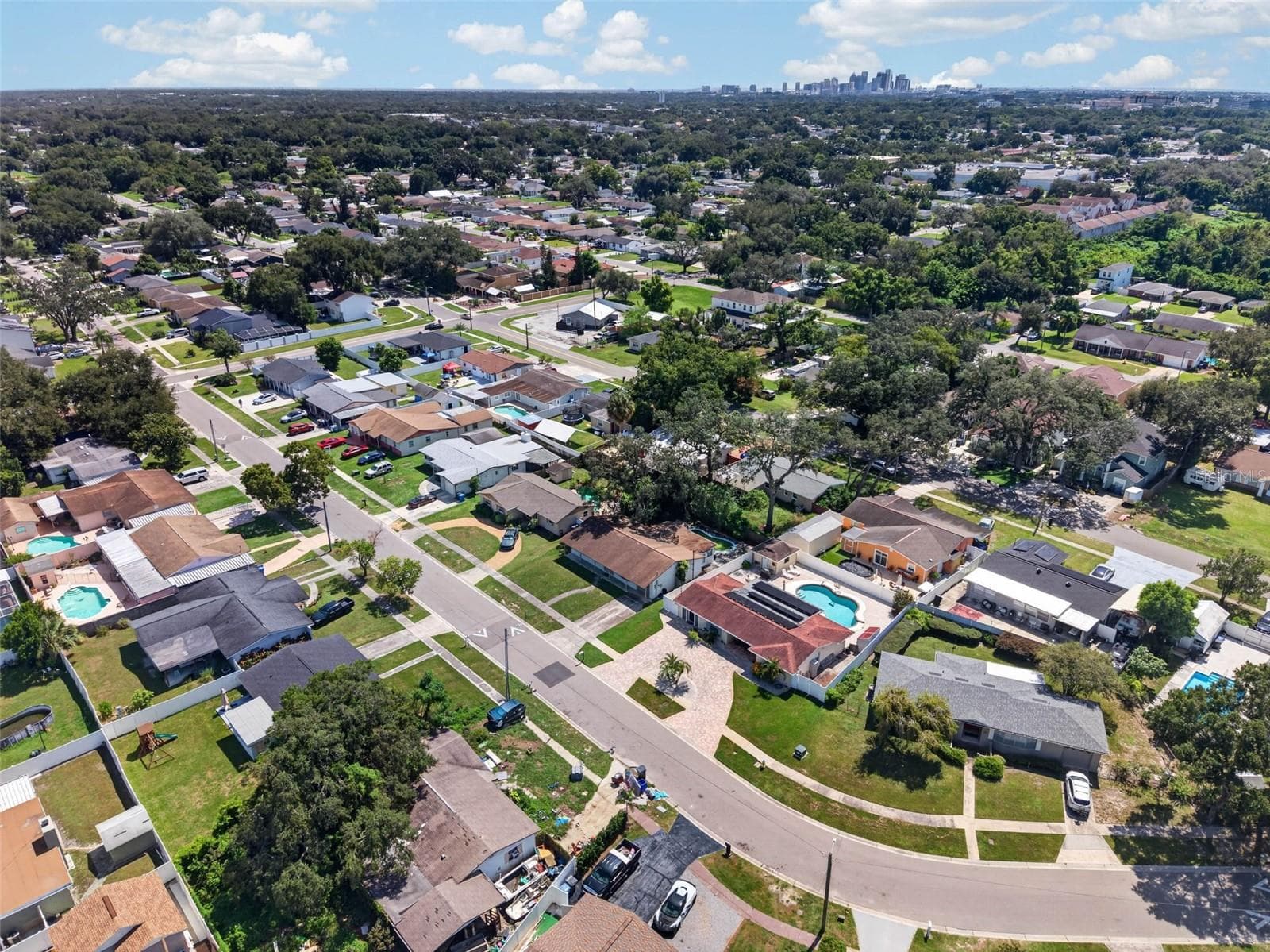 Single Family Residence at 3312 W BURKE ST, TAMPA, photo 72 of 76