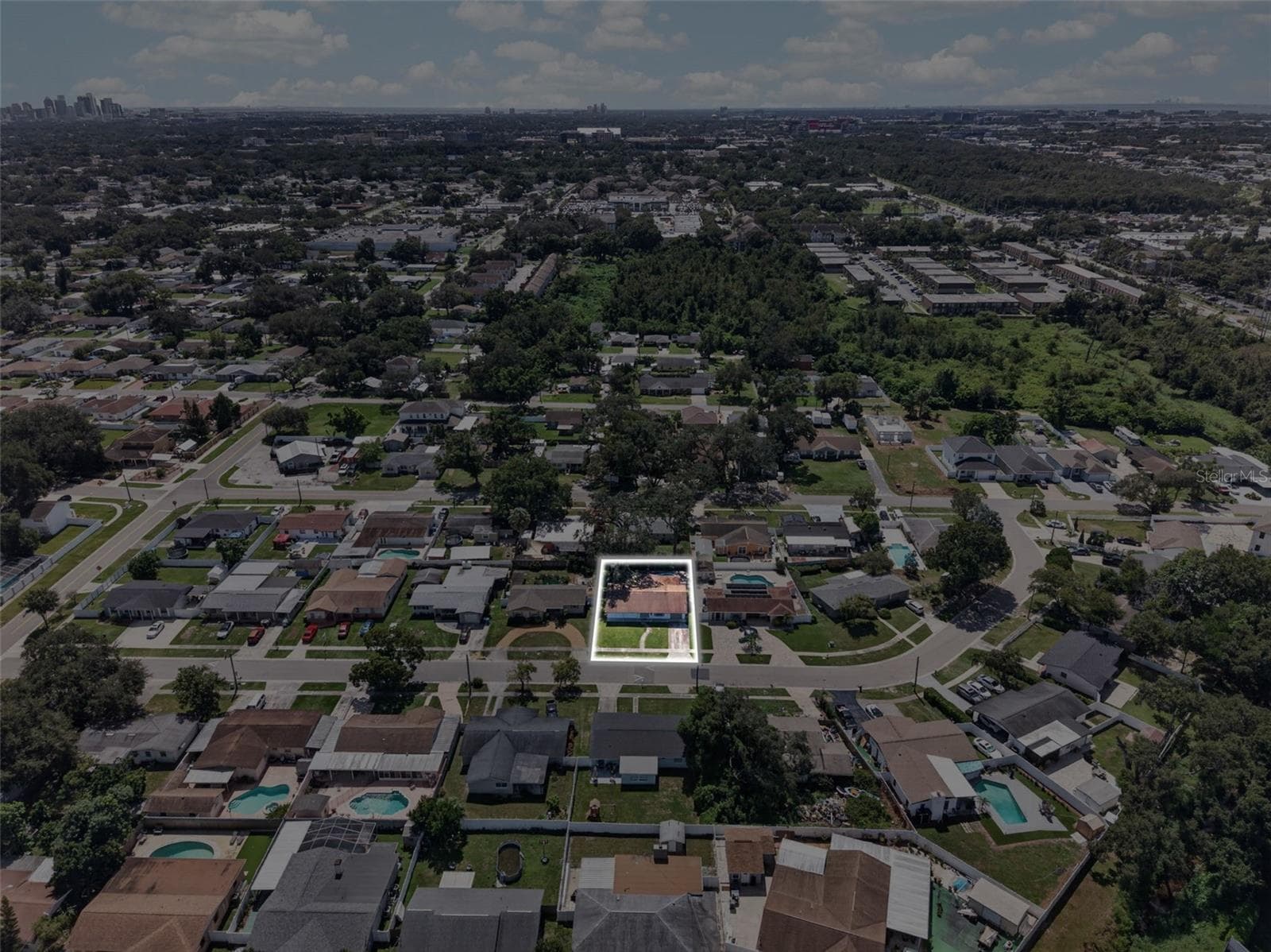 Single Family Residence at 3312 W BURKE ST, TAMPA, photo 75 of 76