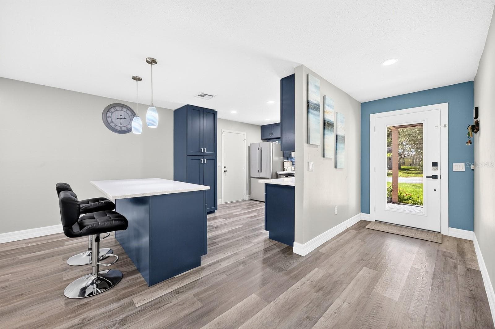 A light, bright, updated, open concept home awaits! - 10113 ALLENBY CT, ORLANDO