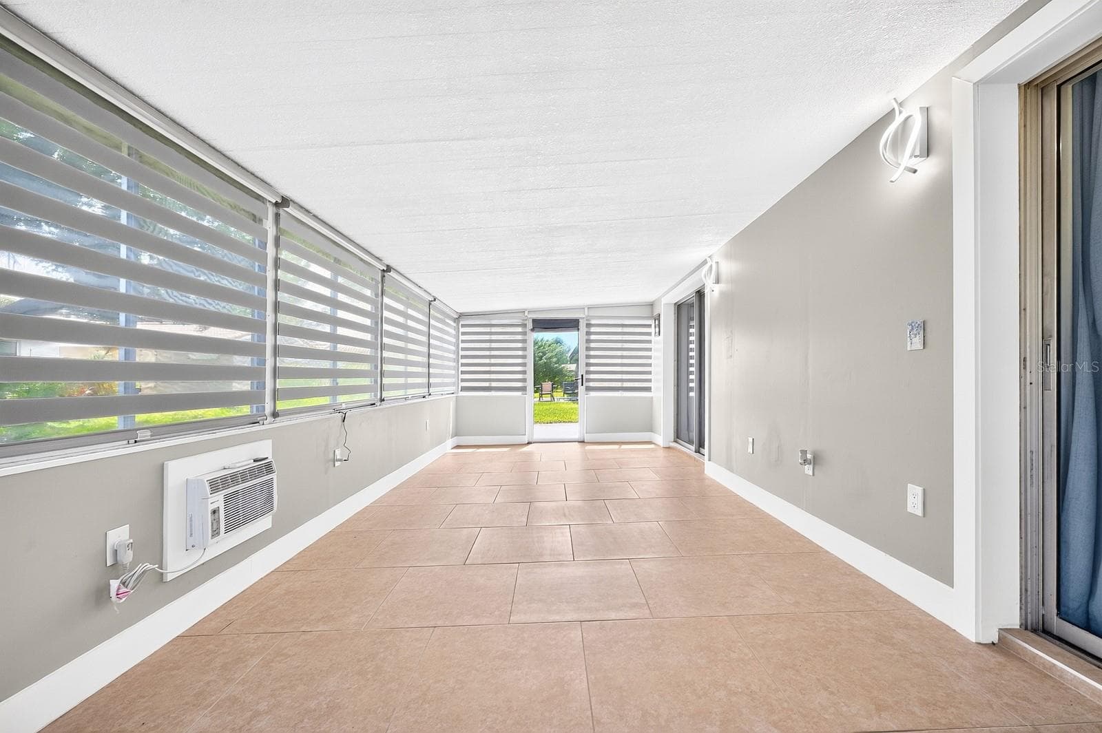 Enlcosed Lanai. - 10113 ALLENBY CT, ORLANDO