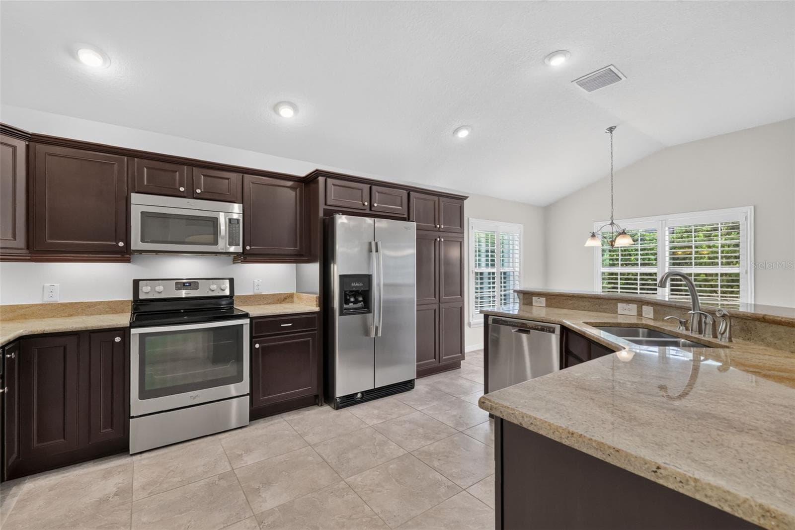 Kitchen - 3376 MAYFLOWER LOOP, THE VILLAGES