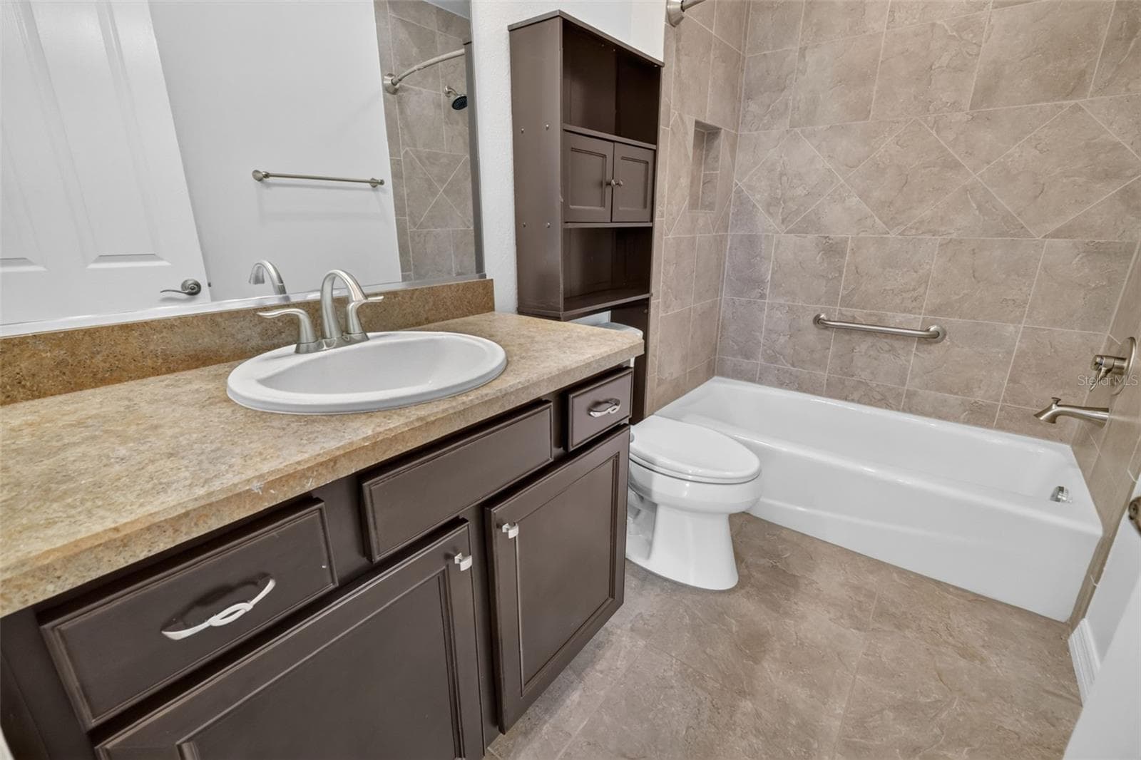 Second Bathroom - 3376 MAYFLOWER LOOP, THE VILLAGES