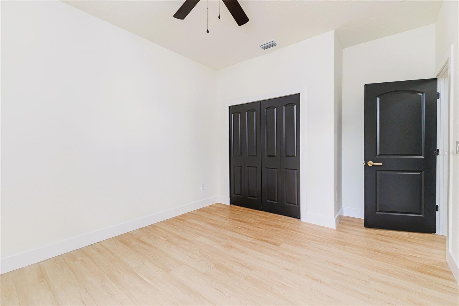 Single Family Residence at 7907 N GREENWOOD AVE, TAMPA, photo 48 of 54