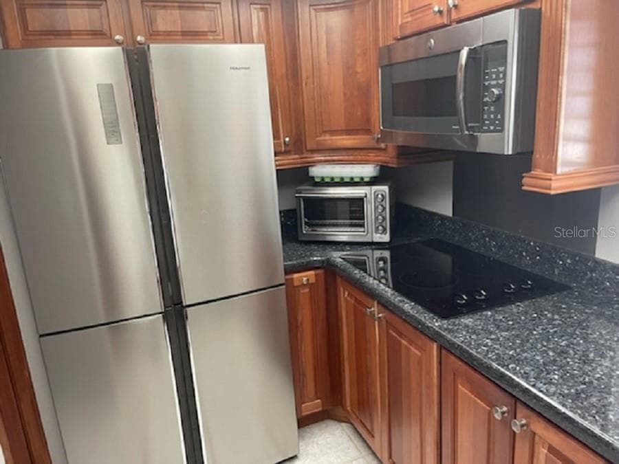 Villa at 90 S HIGHLAND AVE #1, TARPON SPRINGS, photo 5 of 40