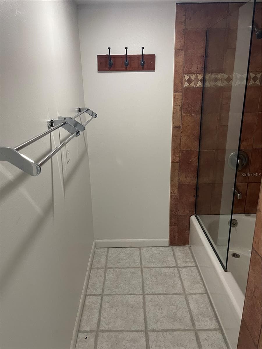 Villa at 90 S HIGHLAND AVE #1, TARPON SPRINGS, photo 16 of 40