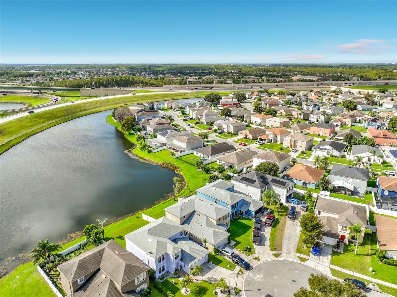 Waterfront home on Cul-de-Sac - 12900 LOS ALAMITOS CT, ORLANDO