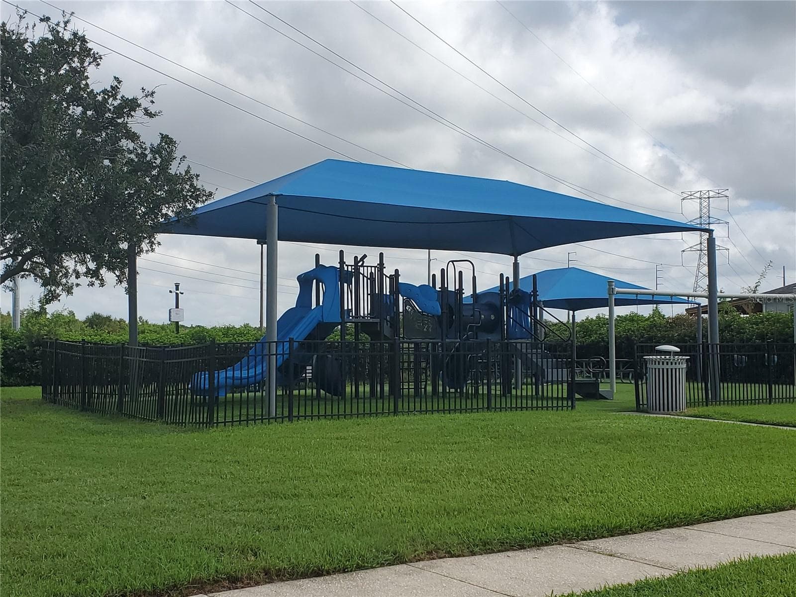 Playground in the community - 12900 LOS ALAMITOS CT, ORLANDO