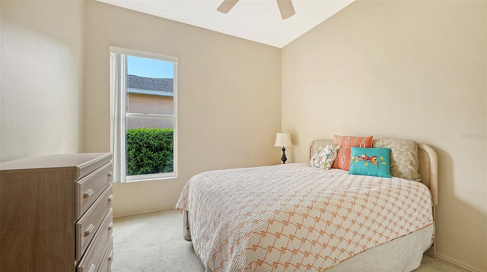 guest bedroom 2 - 4942 OLDHAM ST, SARASOTA