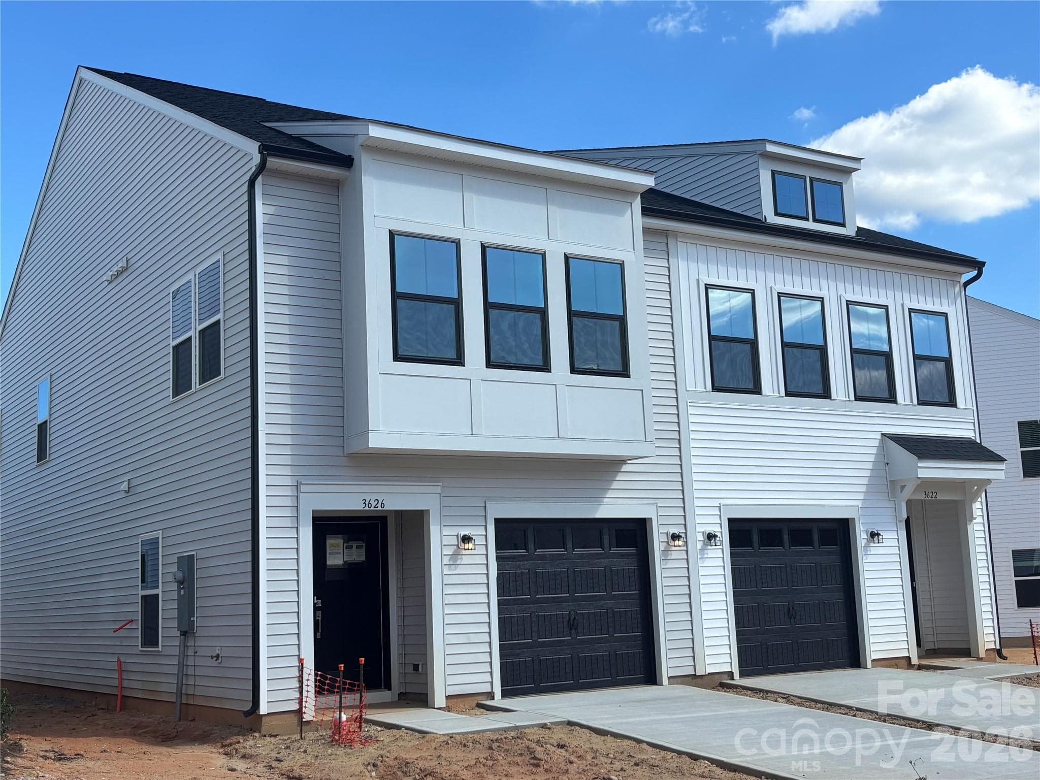Townhouse at Charlotte, photo 2 of 33