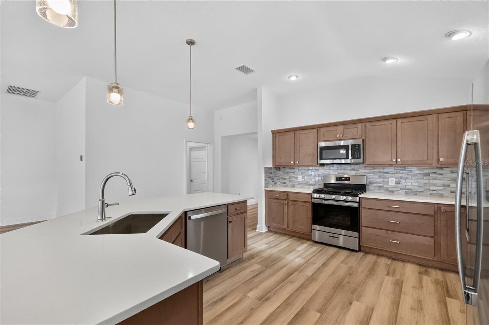Kitchen - 6996 DWIGHT DR, THE VILLAGES
