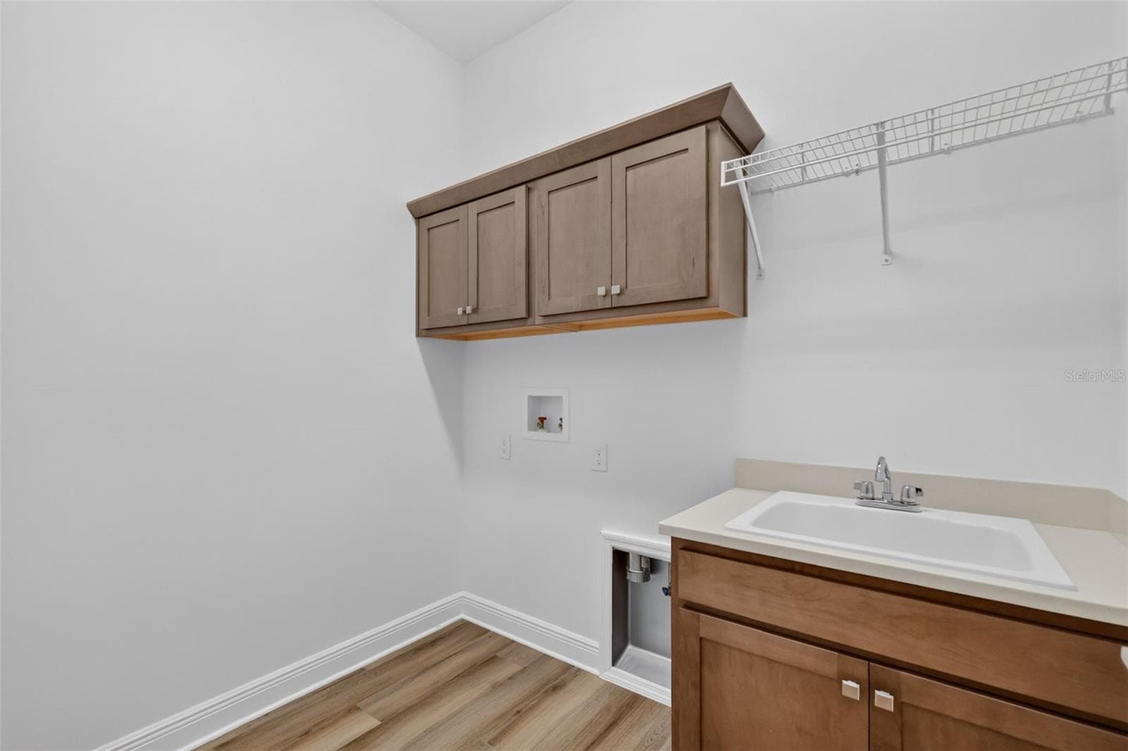 Interior Laundry Room - 6996 DWIGHT DR, THE VILLAGES