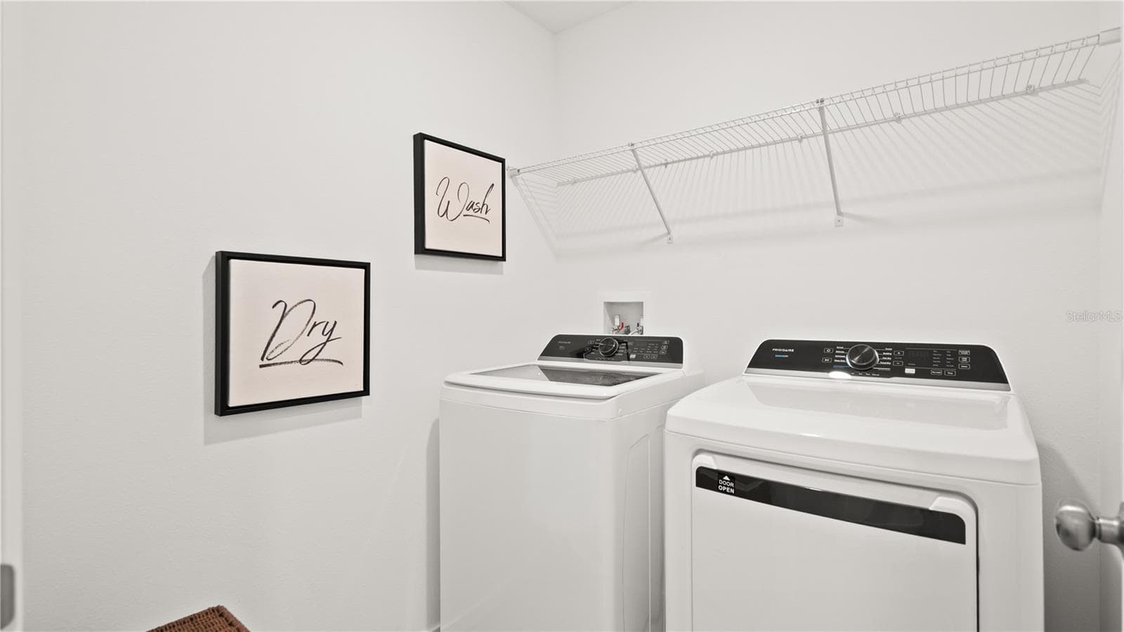 Single Family Residence at 6112 SWAMP BAY DR, EDGEWATER, photo 12 of 16