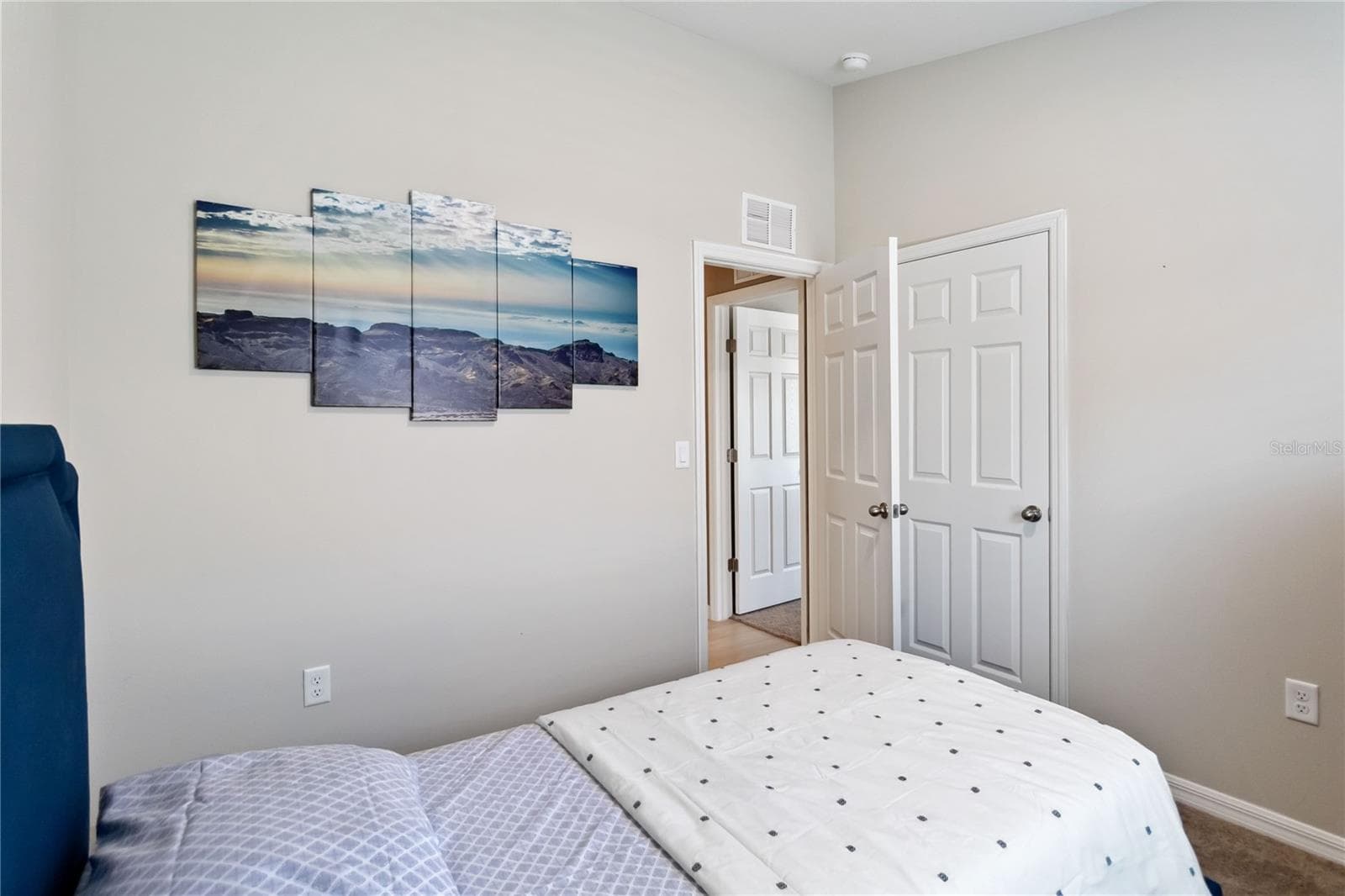 Bedroom 3 - 2441 OAKWOOD LN, DAVENPORT
