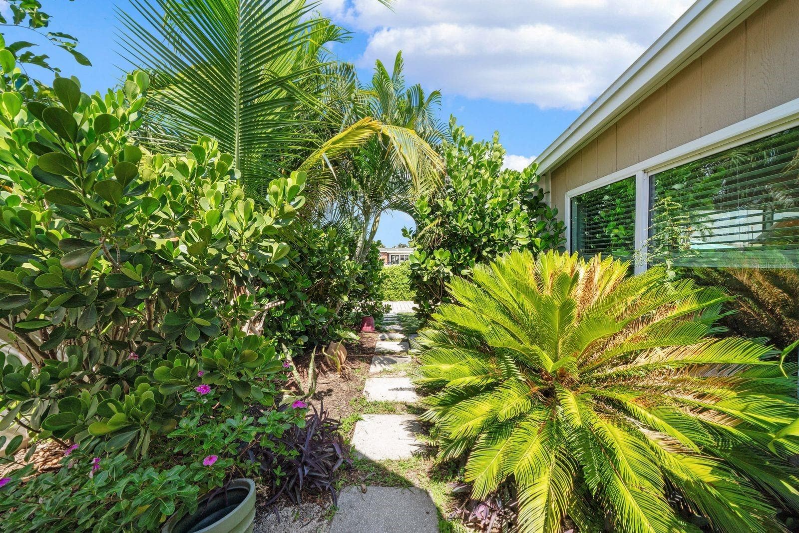Single Family Residence at 10713 DALTON AVE, TAMPA, photo 30 of 52