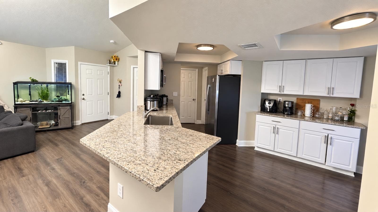 Single Family Residence at 8089 WOODEN DR, SPRING HILL, photo 6 of 22
