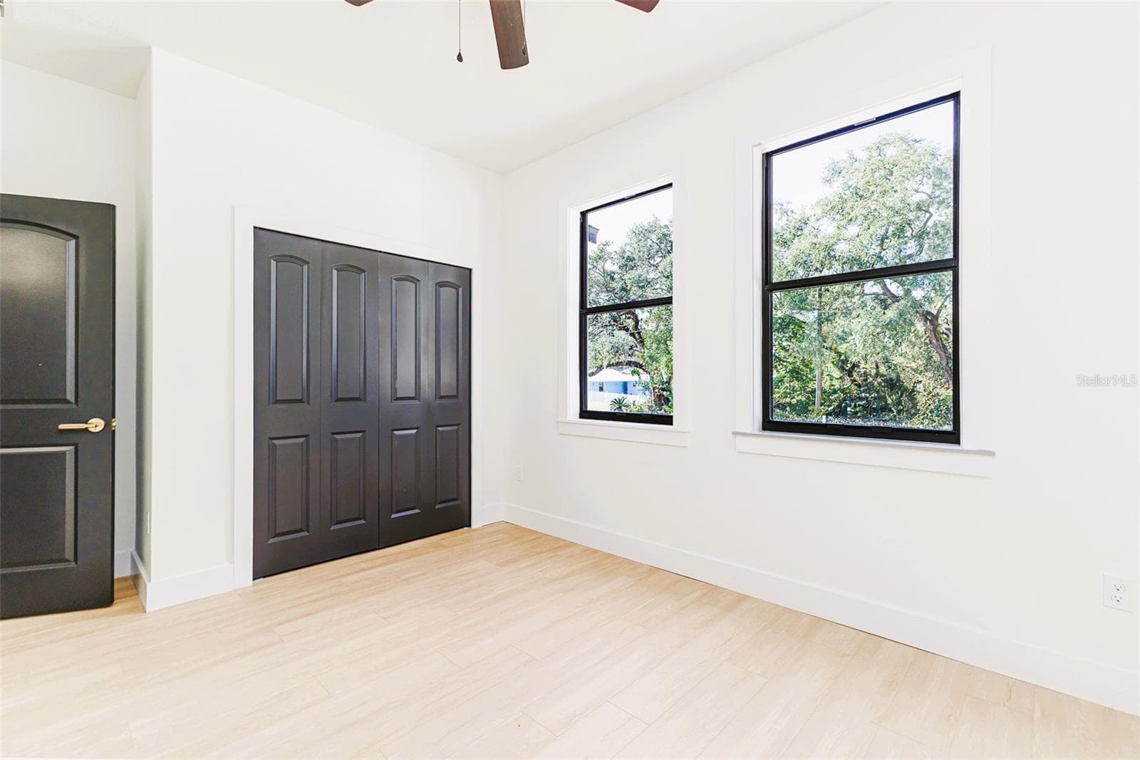 Single Family Residence at 7905 N GREENWOOD AVE, TAMPA, photo 24 of 48