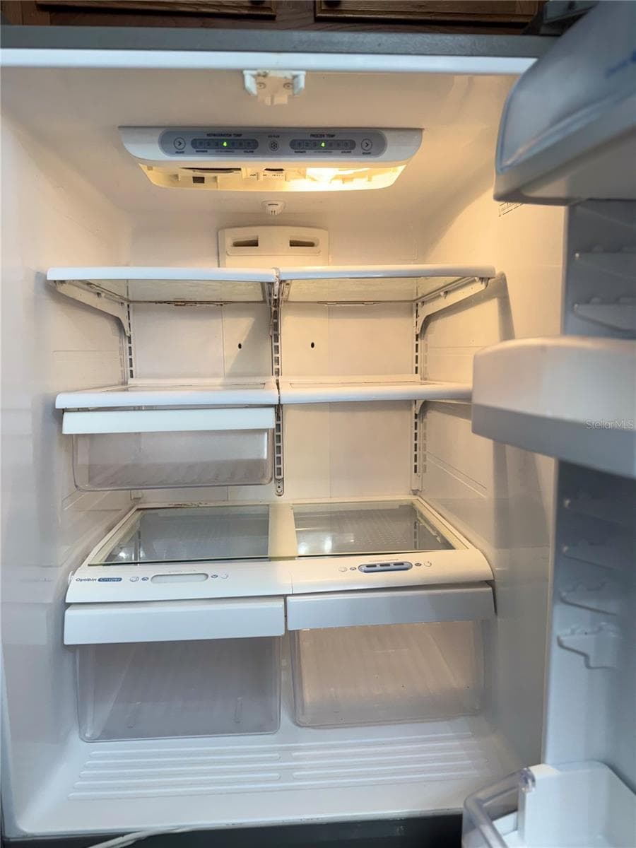FULL INSIDES - 2884 SOMERSET PARK DR #2907, TAMPA