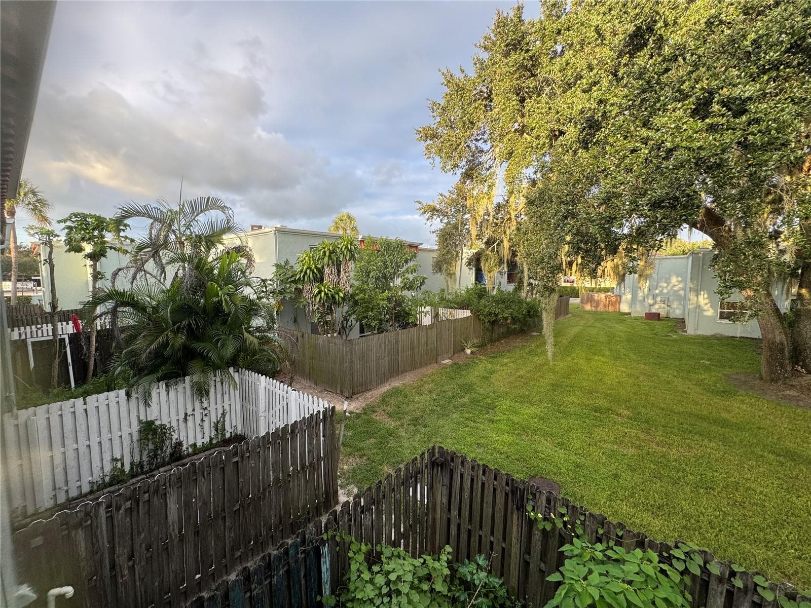 UPPER VIEW FROM SERENITY BALCONY - 2884 SOMERSET PARK DR #2907, TAMPA