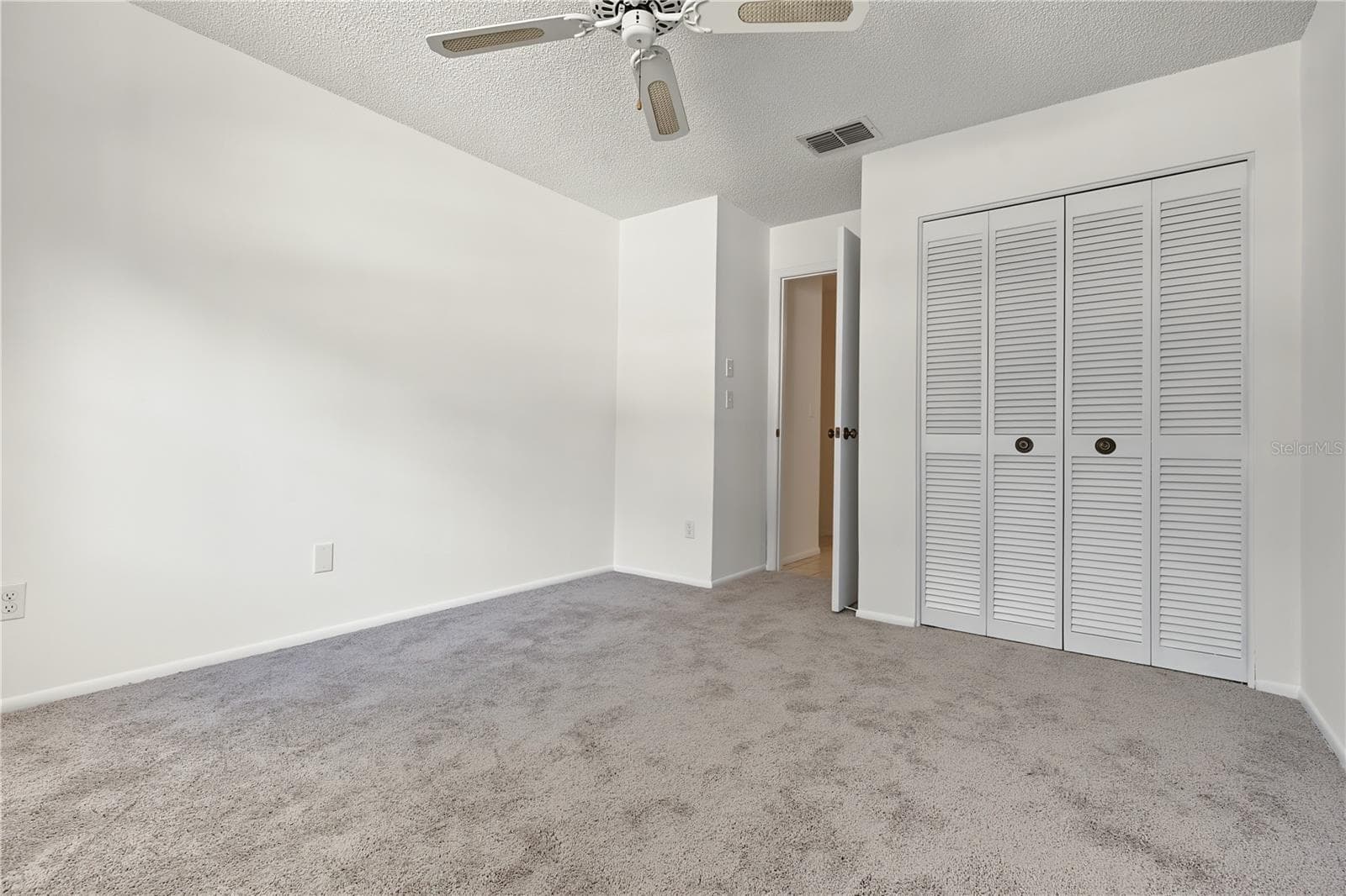 Villa at 3960 MERMOOR DR, PALM HARBOR, photo 35 of 71