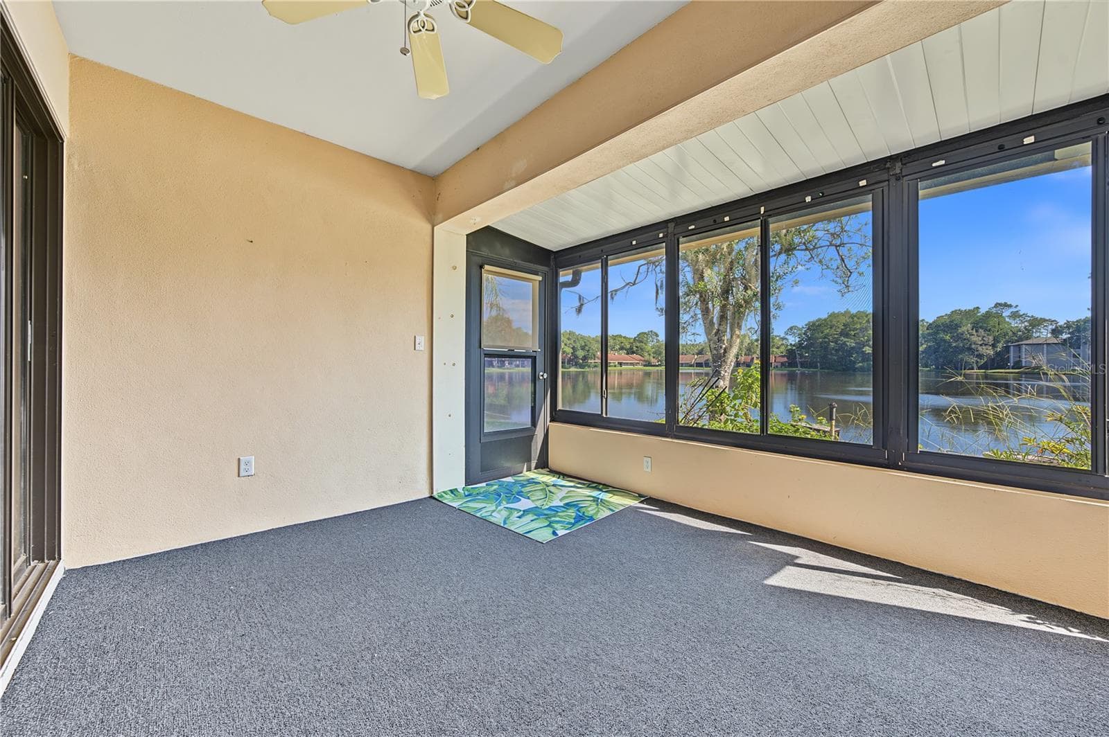Villa at 3960 MERMOOR DR, PALM HARBOR, photo 45 of 71